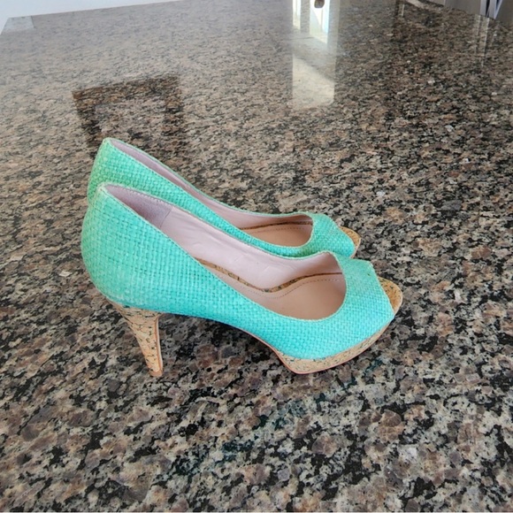 Vince Camuto Mint Green Textured Heels - Picture 1 of 5